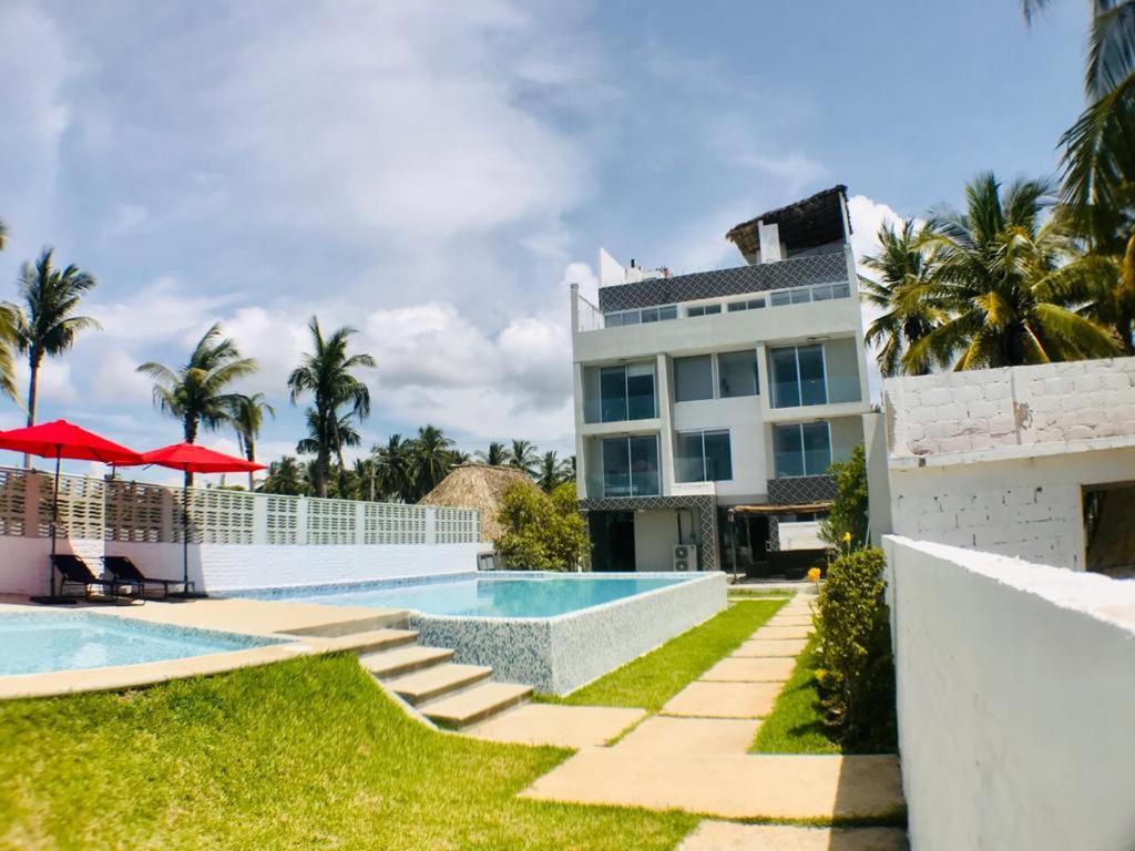Hotel "Casa Mangata" Puerto Arista Extérieur photo