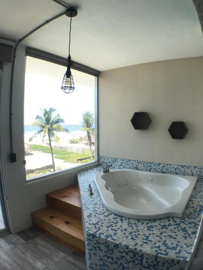 Hotel "Casa Mangata" Puerto Arista Extérieur photo