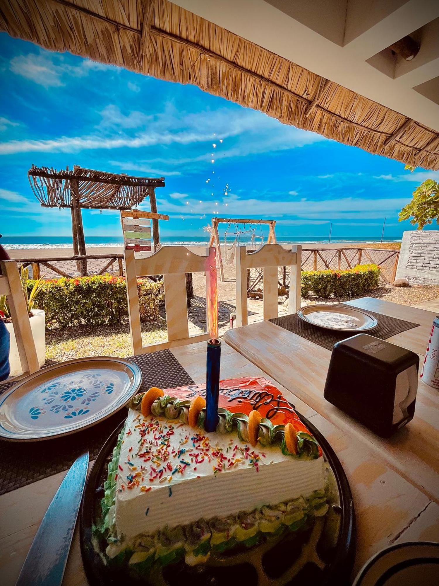 Hotel "Casa Mangata" Puerto Arista Extérieur photo